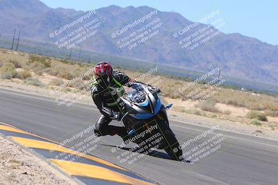 media/Sep-25-2023-Moto Forza (Mon) [[81ffa65e0a]]/B-C Group/Session 3 (Turn 16 Inside)/